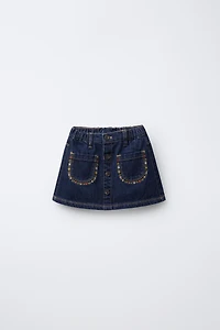 EMBROIDERED FLOWER DENIM SKIRT