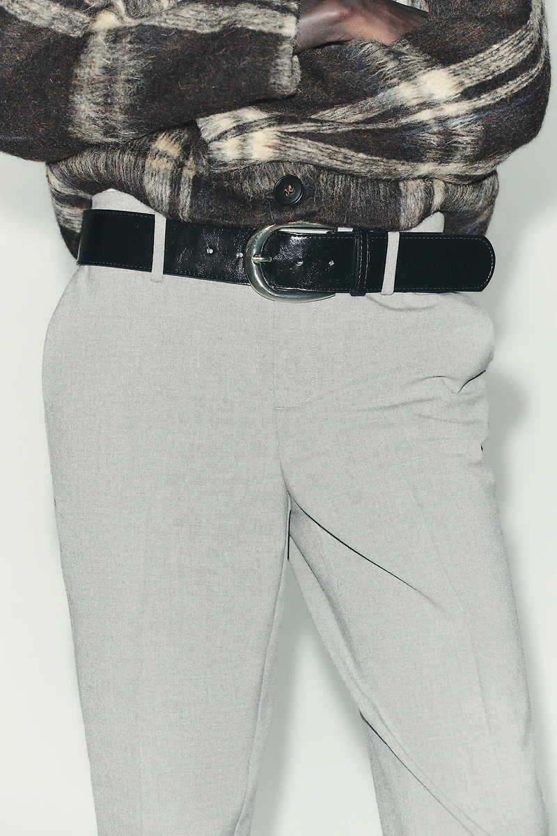 BELTED SLIM PANTS