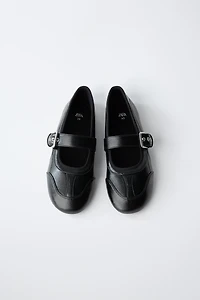 BUCKLE BALLET FLATS