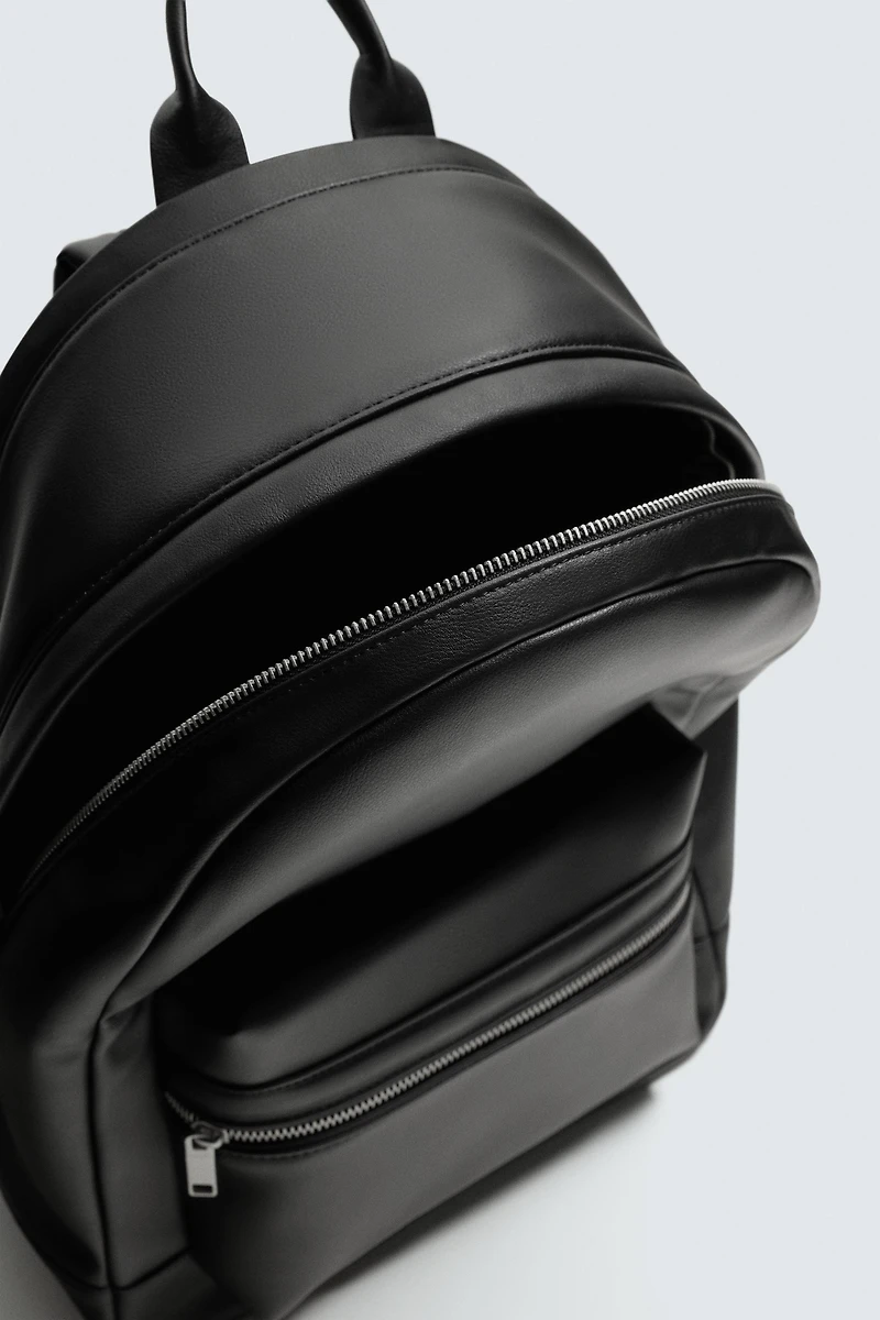 TEXTURED BACKPACK