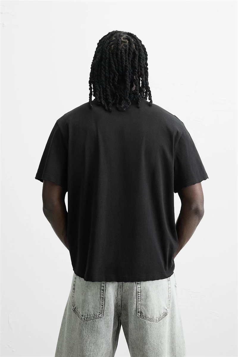 IRREGULAR TEXTURED T-SHIRT