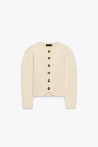 GILET EN MAILLE AJUSTÉ À BOUTONS