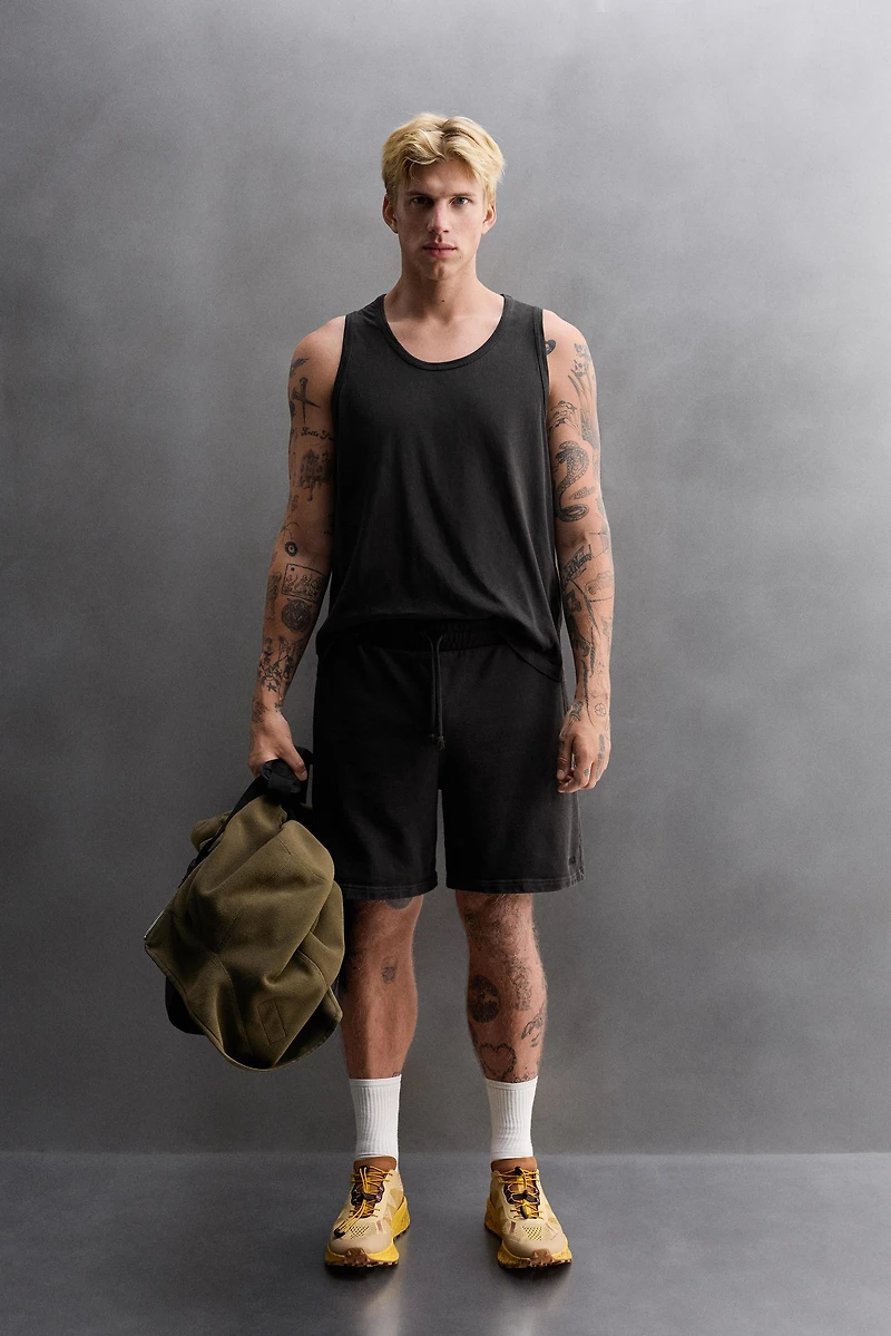TRAINING TANK TOP