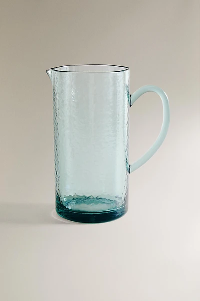 HAMMERED ACRYLIC PITCHER