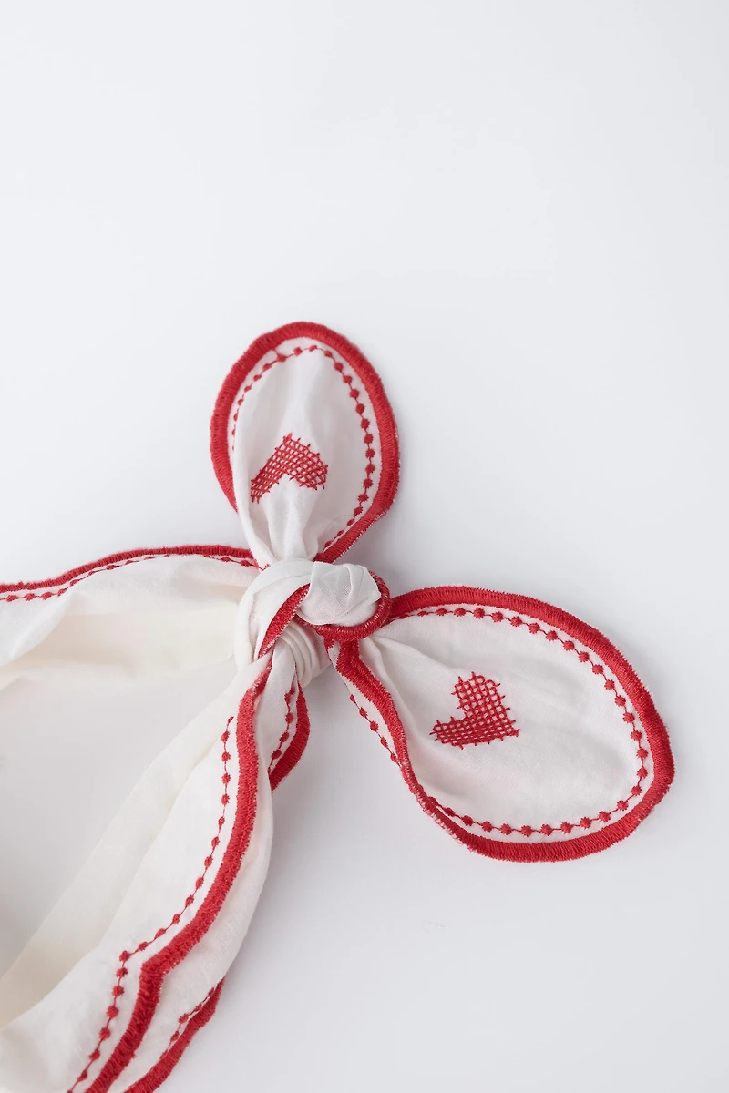WAVE EMBROIDERED HEART BANDANA