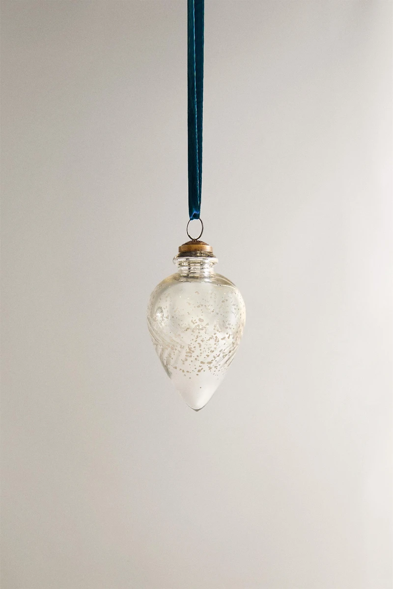 FLORAL DROP CHRISTMAS TREE ORNAMENT