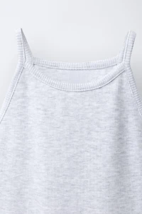 ROBE CÔTELÉE À VOLANTS