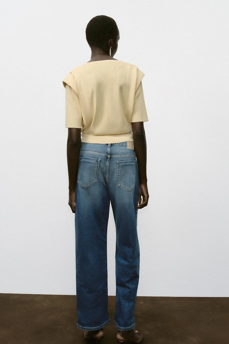 TOP EN MAILLE À ÉPAULETTES