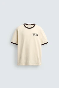 CONTRAST RIB TEXT T-SHIRT