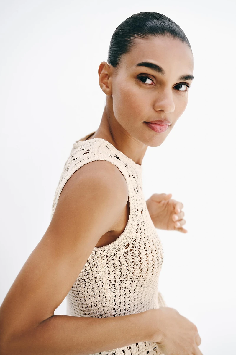 POINTELLE KNIT TOP
