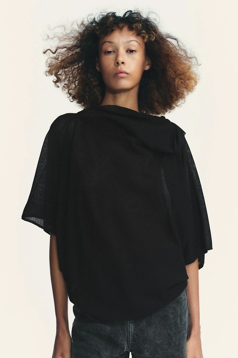 SMOOTH KNIT LAYER TOP