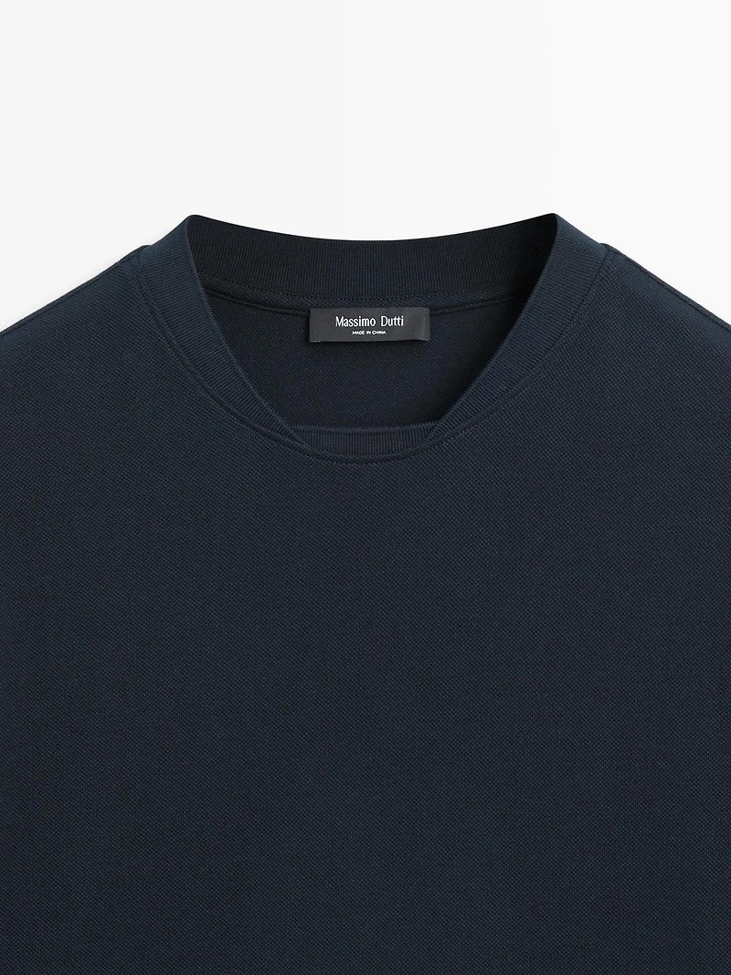 Short sleeve piqué T-shirt with collar detail