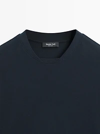 Short sleeve piqué T-shirt with collar detail