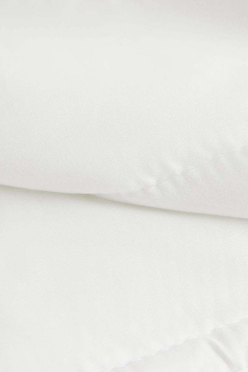 CHILDREN'S MICROFIBER DUVET INSERT (125 GxM²)