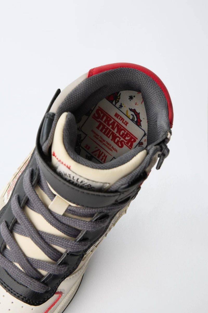 STRANGER THINGS © NETFLIX HIGH TOP SNEAKERS