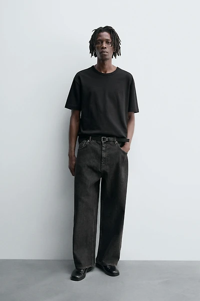 WIDE FIT JEANS