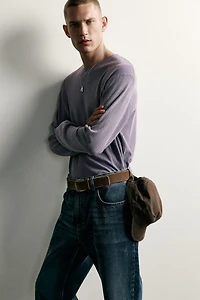 RELAXED FIT WASHED TEXTURE SWEATER