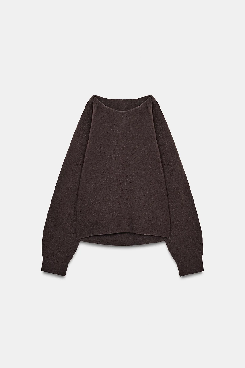 CUT-OUT KNIT JUMPER