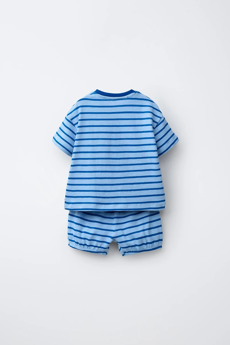 STRIPED T-SHIRT AND BLOOMER SET