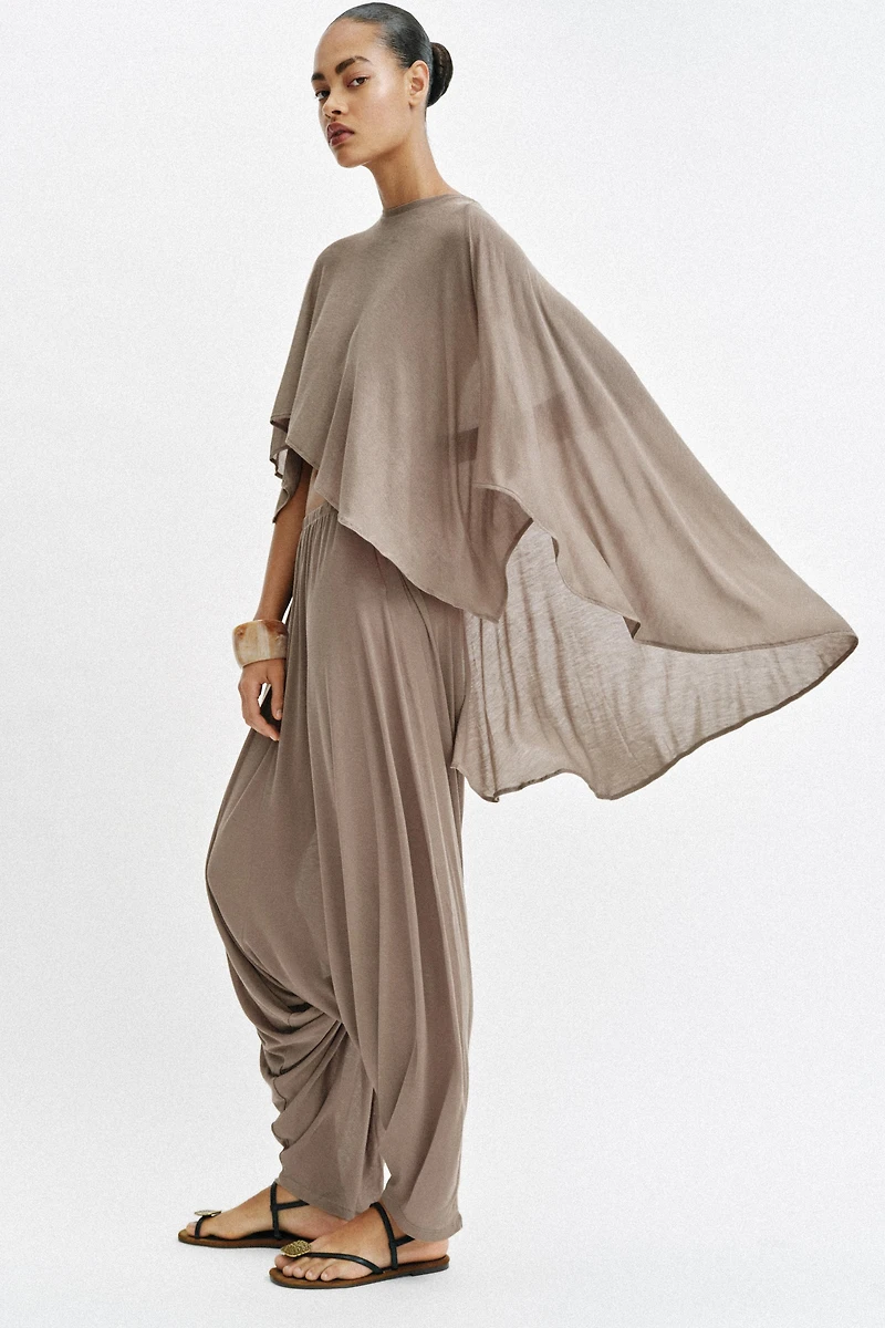 ASYMMETRIC CAPE TOP