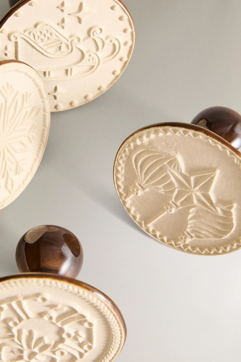 LOT DE MOULES À BISCUITS FORMES DE NOËL (LOT DE 4)