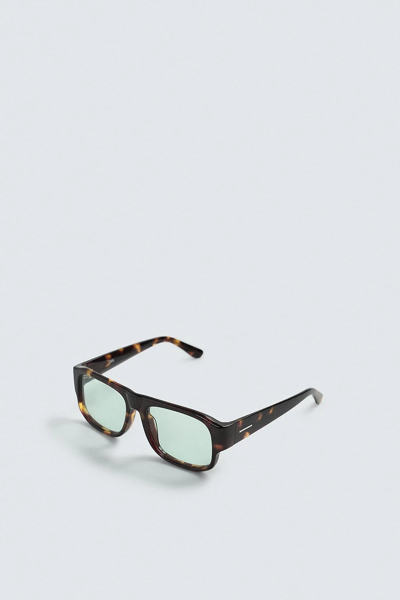 SQUARE SUNGLASSES