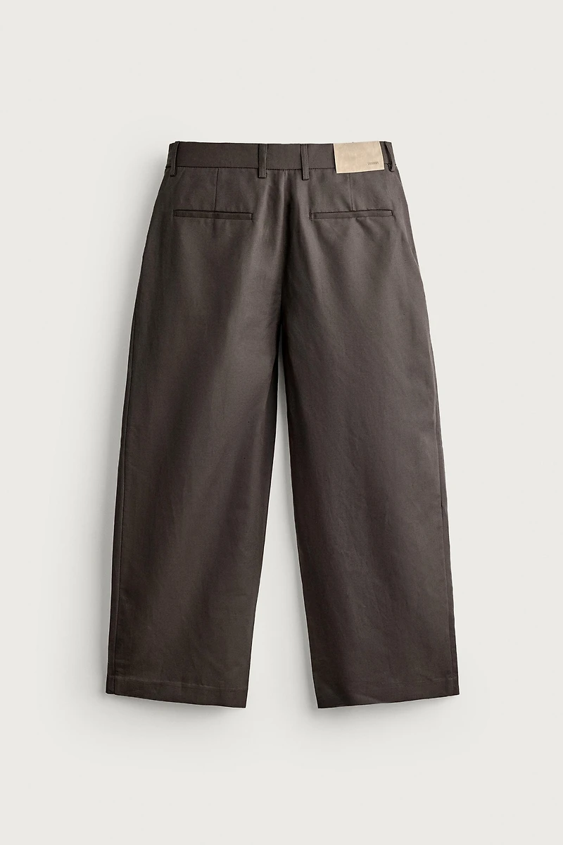 COTTON-LINEN PLEATED CHINO PANTS