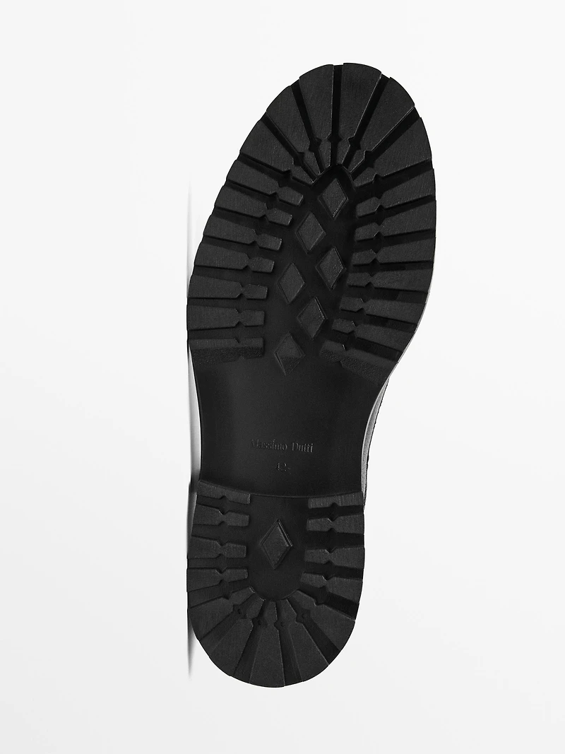 Bottes en cuir foulé à bord mocassin