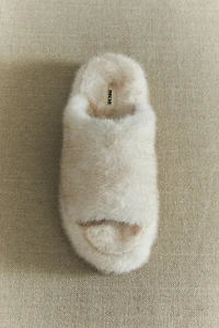 FAUX FUR FLATFORM SLIPPERS