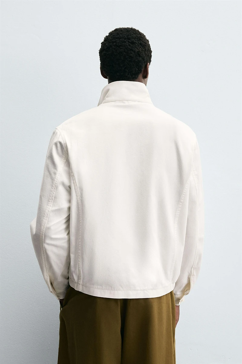 REGULAR FIT LIGHTWEIGHT JACKET