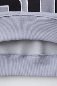 PRINTED NUMBER AND TEXT SWEATSHIRT