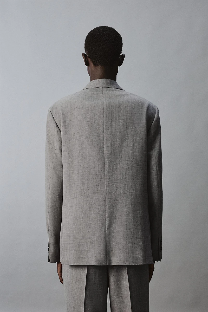 SLIM FIT TEXTURED SUIT JACKET