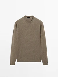 Knit wool blend sweater