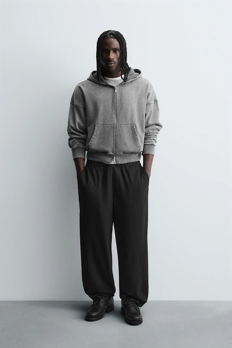 RELAXED FIT TEXTURED PANTS