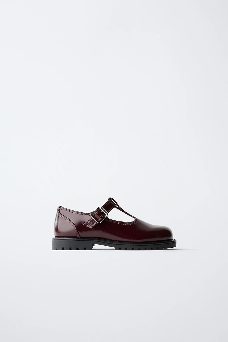 T-STRAP BALLET FLATS