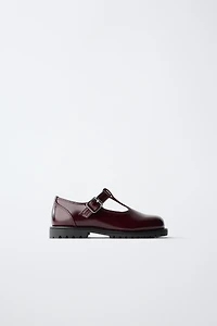 T-STRAP BALLET FLATS