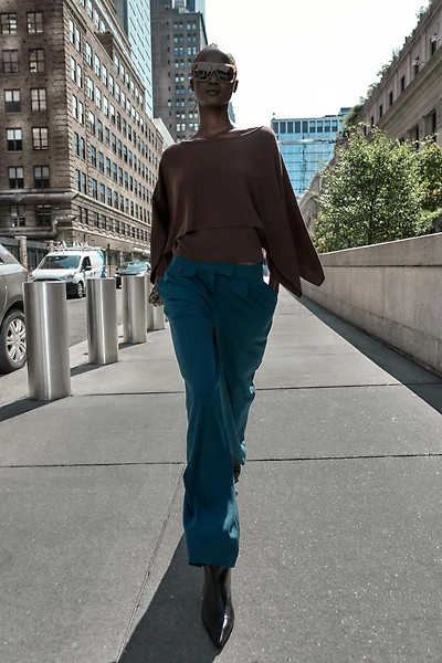 PLEATED WIDE LEG PANTS