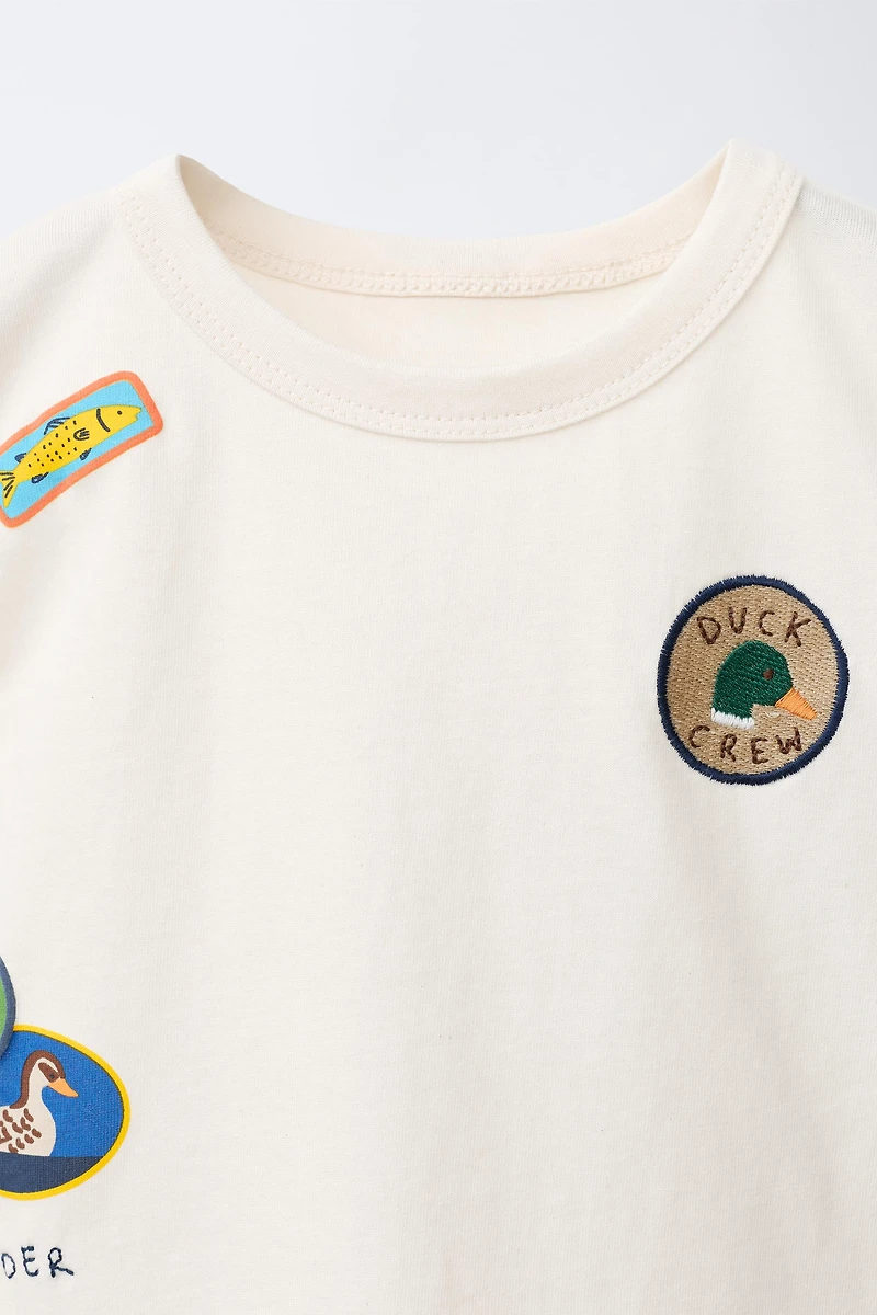 SLEEVELESS T-SHIRT WITH DUCK PATCHES