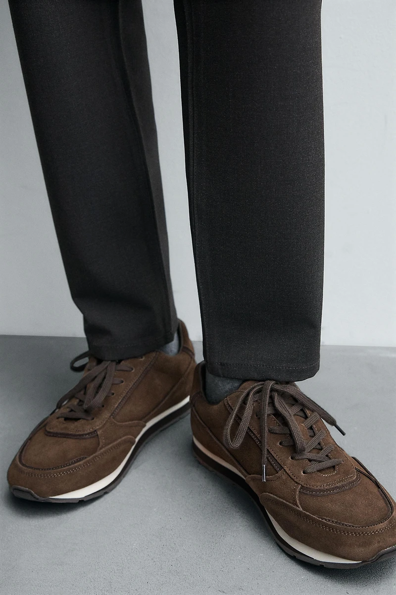 CASUAL LEATHER SNEAKERS