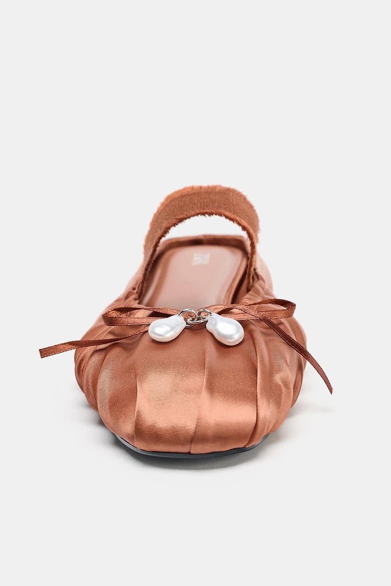 SATIN EFFECT SLINGBACK SHOES