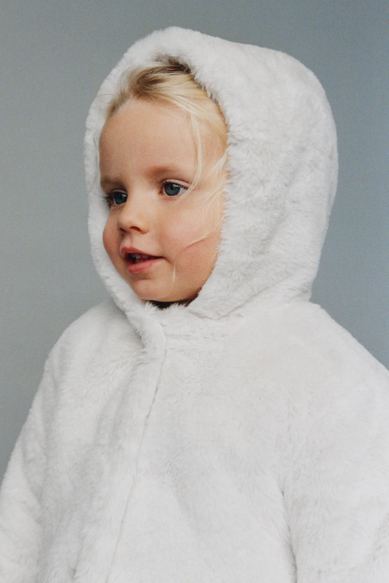 FAUX FUR HOODIE JACKET