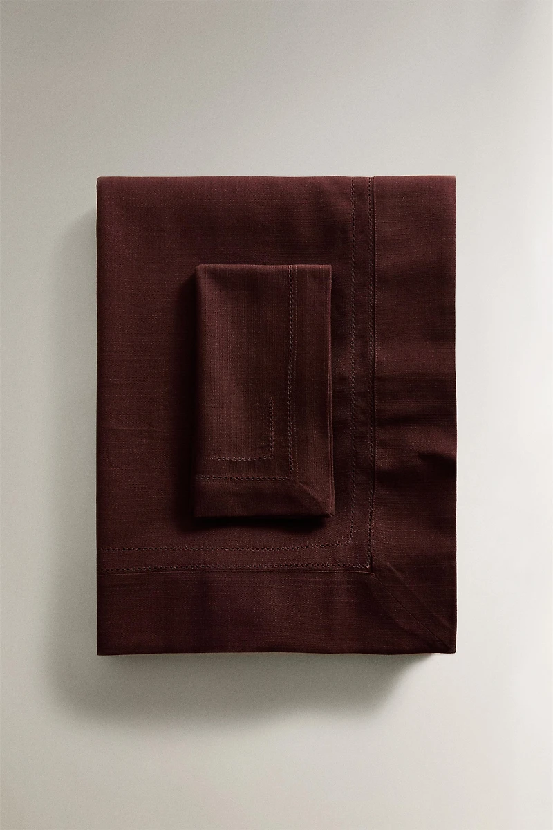 HEMSTITCHED COTTON TABLECLOTH