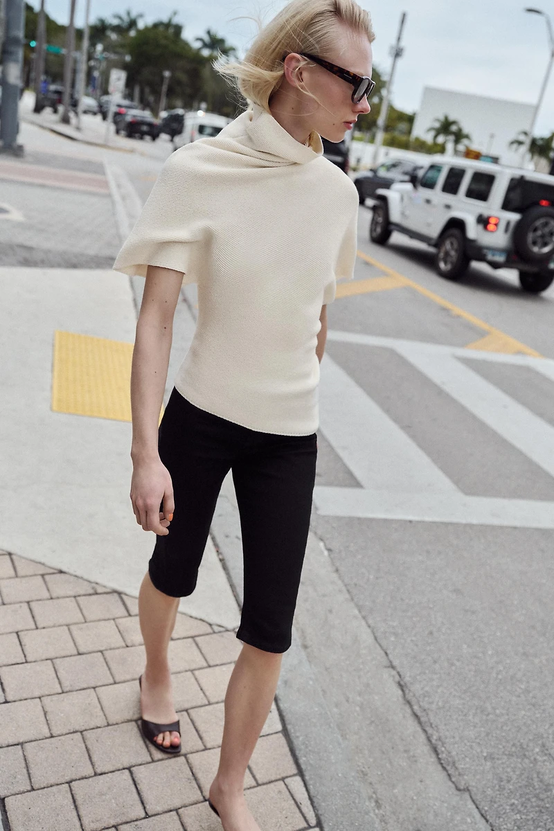 PULL ASYMÉTRIQUE EN MAILLE