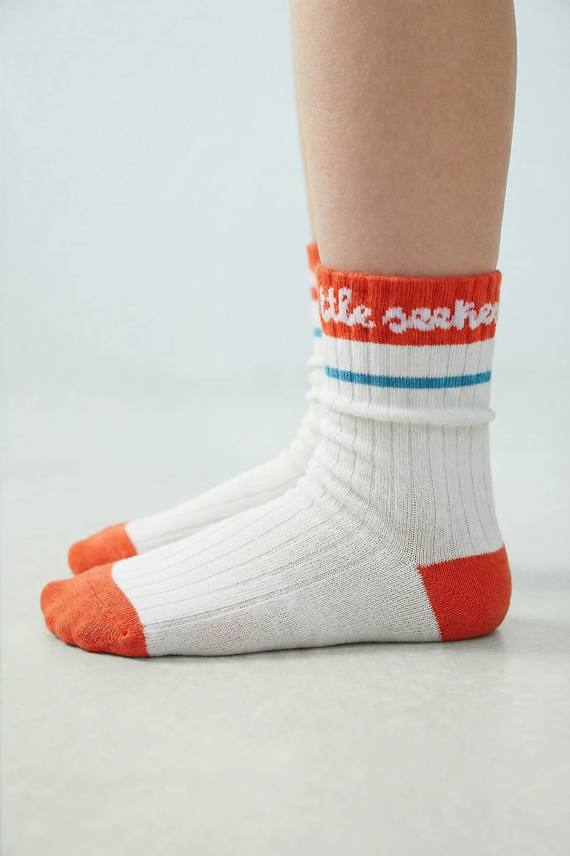 THREE-PACK OF LONG STRIPED SOCKS ISABELLE VANDEPLASSCHE ©