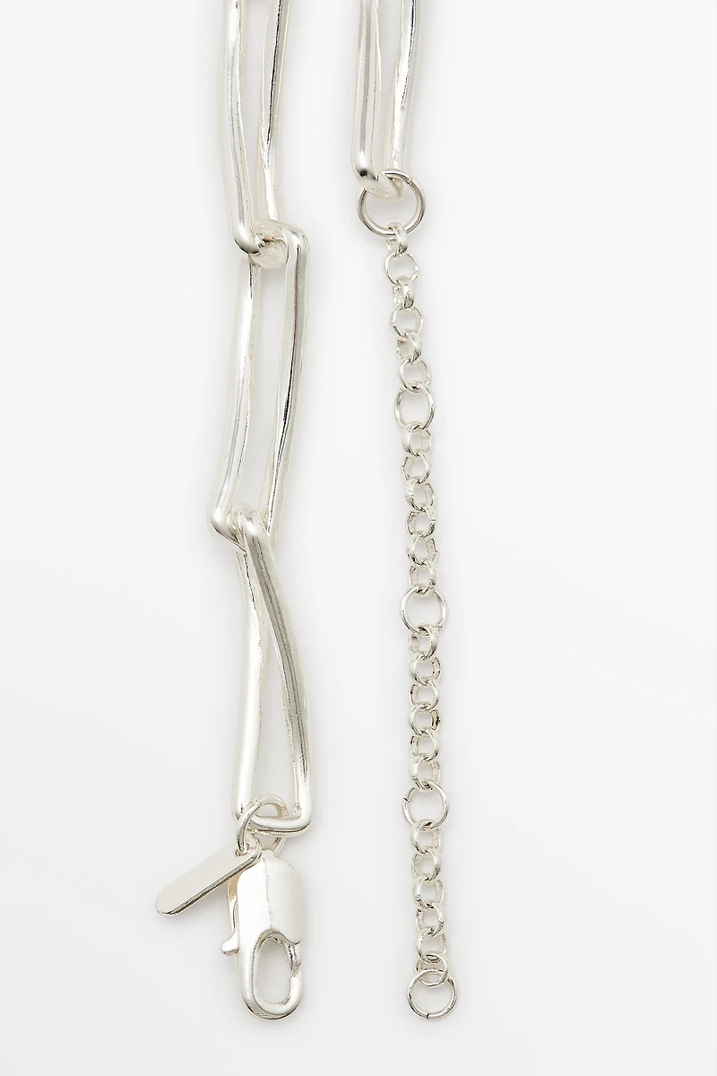 Long link necklace