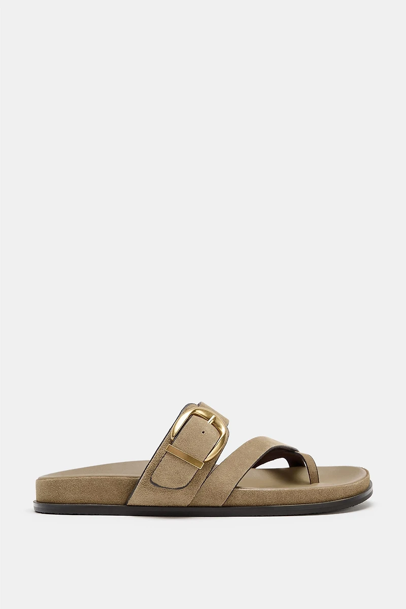 LEATHER BUCKLE SANDALS