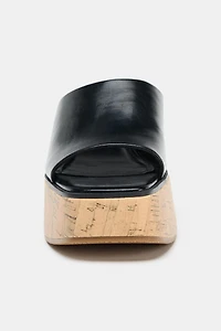 CORK WEDGE