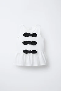 T-SHIRT COMBINÉ AVEC LACETS
