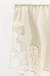 SATIN EFFECT LACE PAJAMA SHORTS