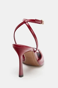 SANDALES À TALON FIN ET BRACELET